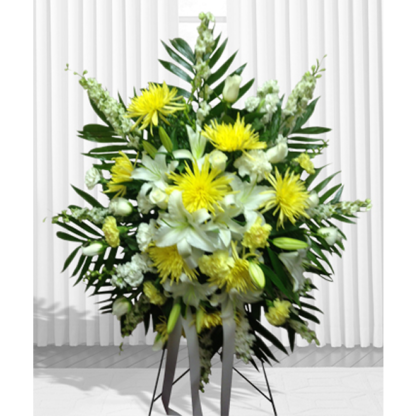 Yellow And White Easel | Floral Express Little Rock